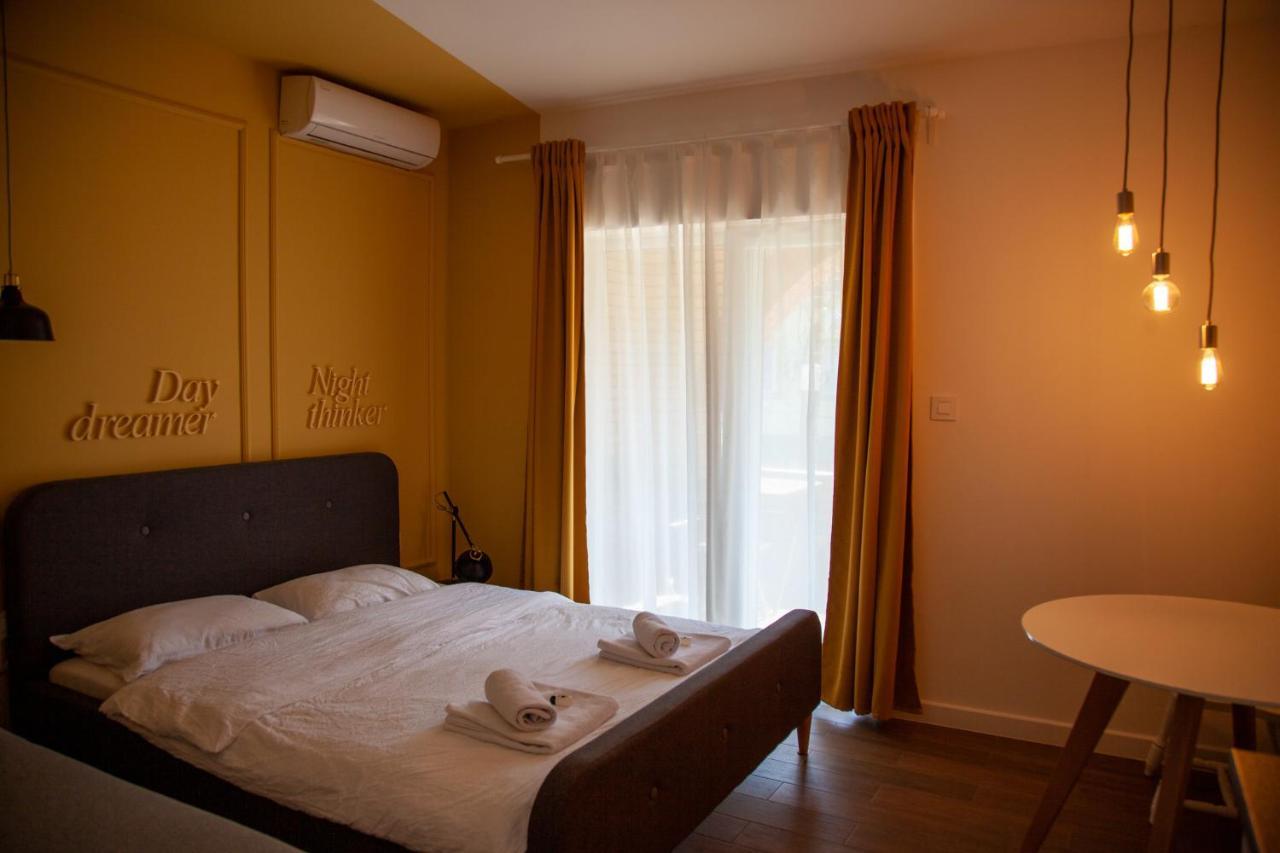 Hotel Moms House à Golubac Extérieur photo