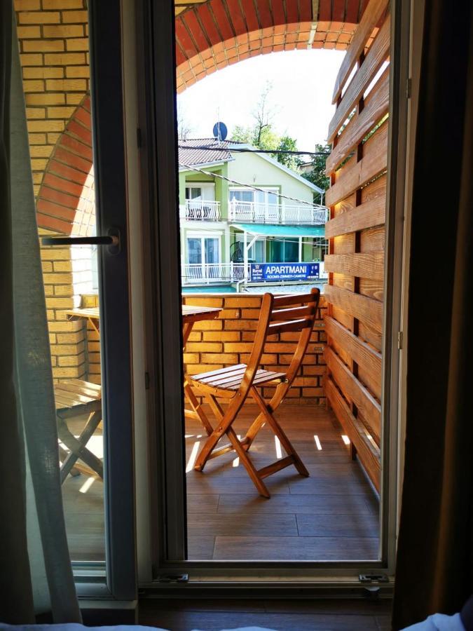 Hotel Moms House à Golubac Extérieur photo